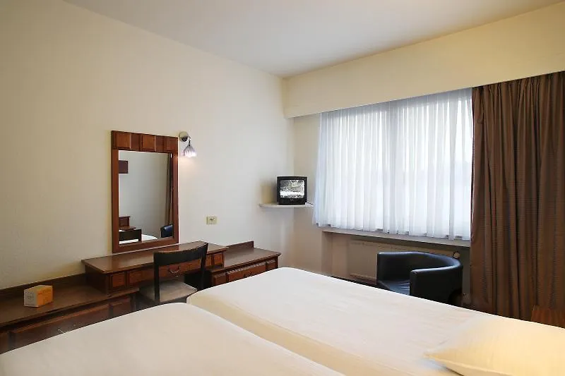 ***  Hotel Van Belle Sint-Jans-Molenbeek Belgia